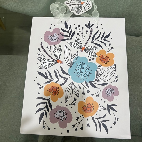 HAPPY BIRTHDAY GIFT BAGS 5 pieces - Picture 2 of 6